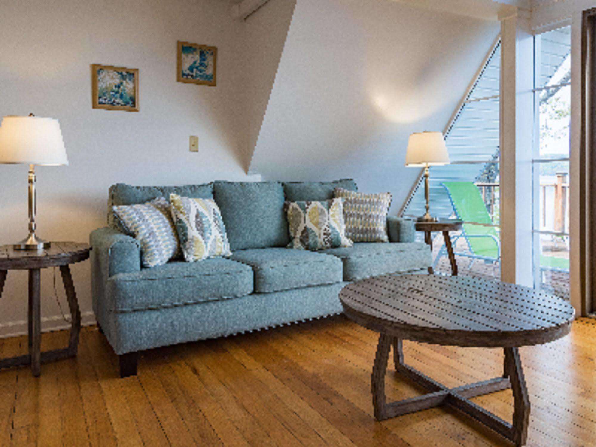 Single Island Shores Hector Exterior foto